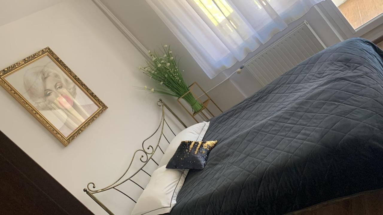 Golden Apartament Legionow Stary Toruń エクステリア 写真